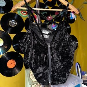 Killstar Black Velvet pentagram top